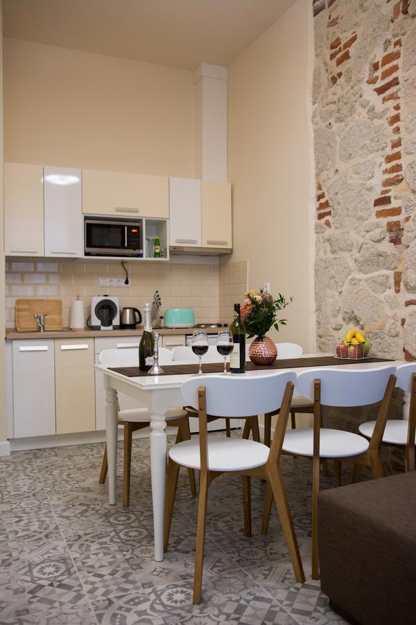 Zora Apartman Эгер Экстерьер фото